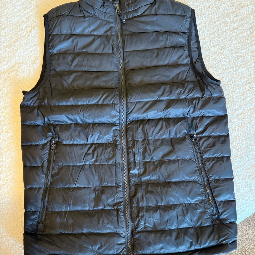32 Degrees Black Quilted Vest